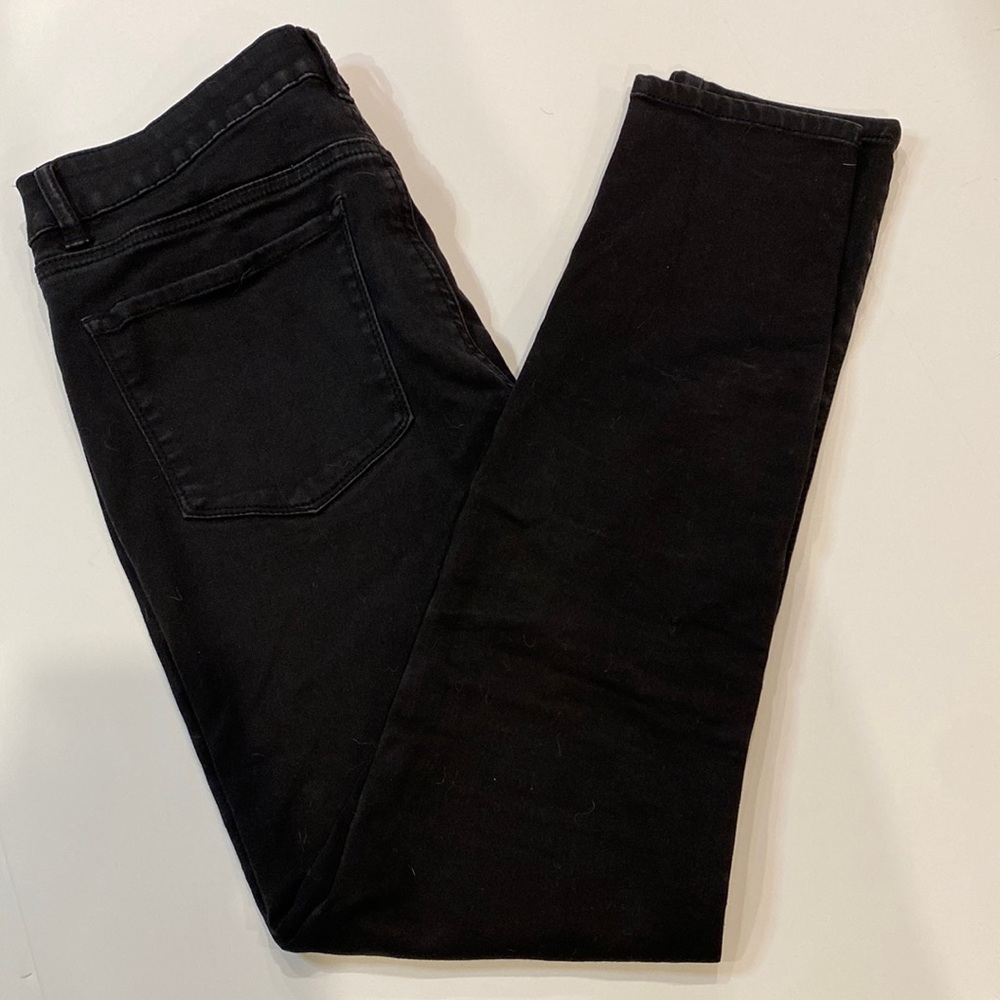 Black skinny jeans